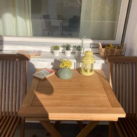 Sunny Near The Centar, Free Parking *