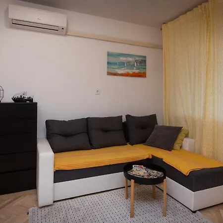 Sunny Near The Centar, Free Parking