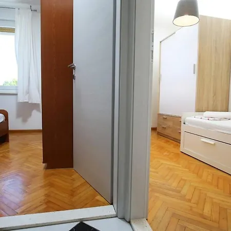 Sunny Near The Centar, Free Parking Split